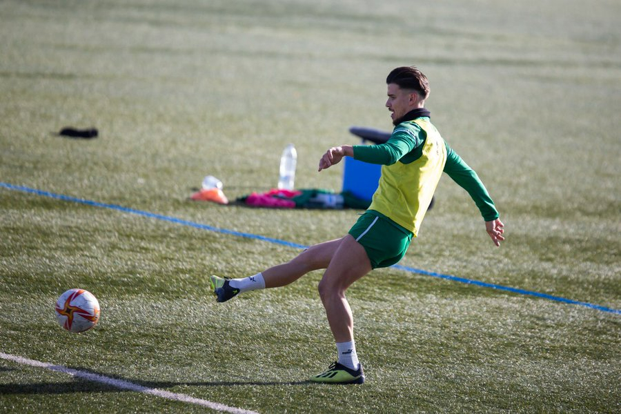 Dan Ojog deja de pertenecer al Guijuelo tras rechazar la oferta de renovación