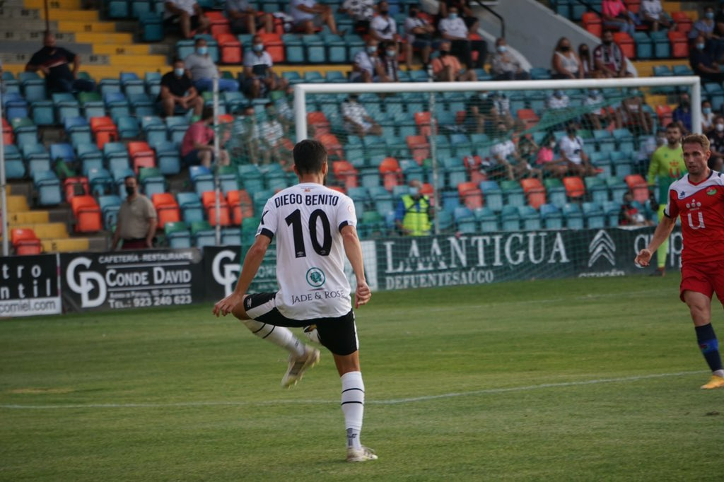 Diego Benito y su renovación en el Salamanca UDS: El club haría un esfuerzo en mí y yo también tengo que hacerlo para poder quedarme