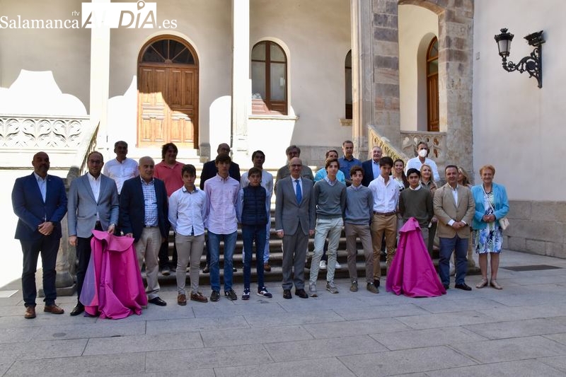 ‘Encina Charra’, el proyecto turístico taurino que promociona el toro de lidia y la dehesa