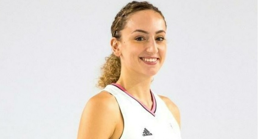 Aleksandra Crvendakic llega al Perfumerías Avenida