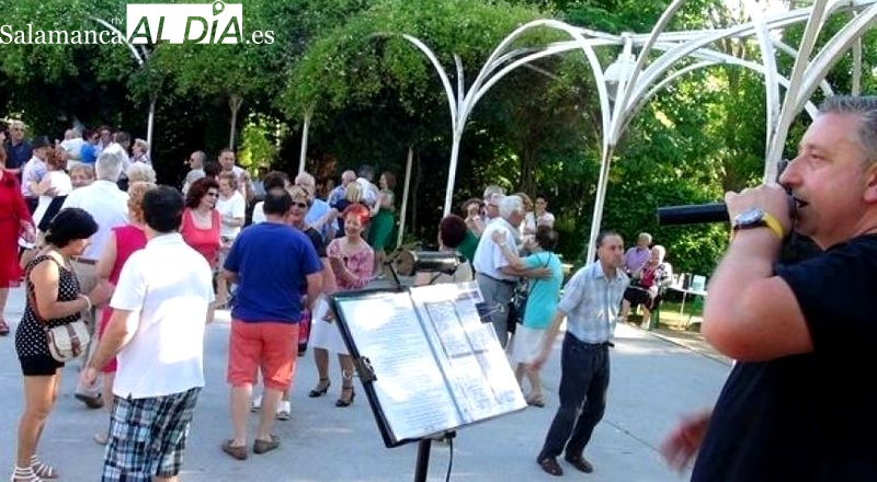 Ya hay fecha para retomar los bailes de verano para mayores en el Parque de los Jesuitas