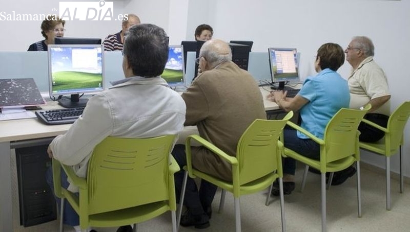 El INICE programa un taller de iniciación a la fotografía