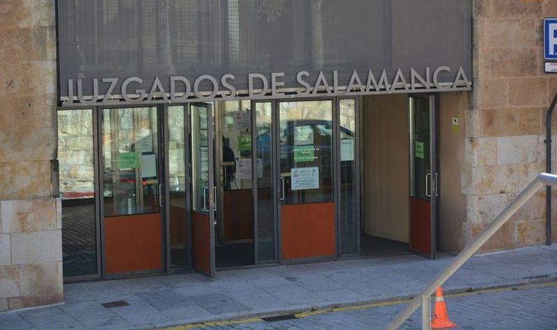 Los funcionarios de Justicia denuncian retrasos e incidencias en las tareas ordinarias por la falta de actualización de medios informáticos