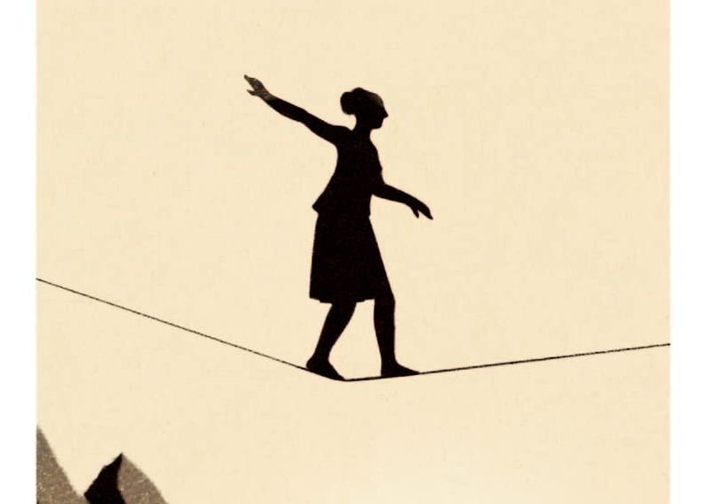 Años de trece meses. 13 autoras de la poesía actual en lengua española