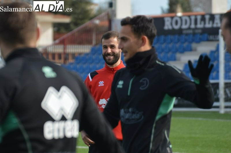 Raúl Menéndez se queda como preparador físico de Unionistas