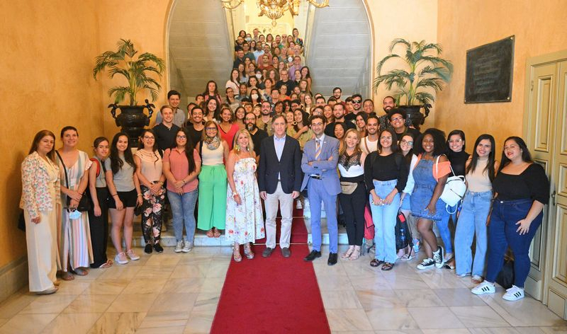 Recibimiento a los estudiantes de los cursos de español en la USAL