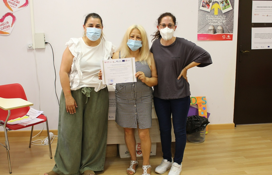 Cáritas finaliza sus itinerarios de inserción sociolaboral, en los que han participado 12 personas