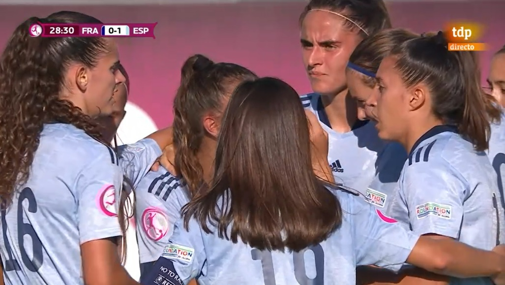 España jugará en el primer turno de las semifinales de la Eurocopa Sub’19 frente a Suecia