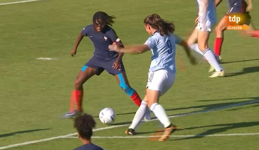 La España de Carmen Álvarez Sánchez acaba 1ª de grupo tras empatar con Francia