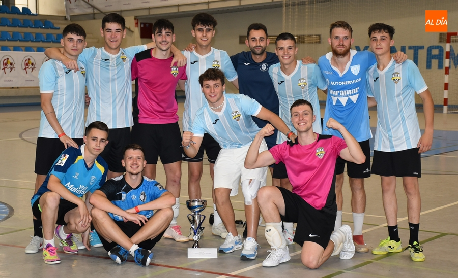 El Real Brazzers FC triunfa en el 4º Torneo 48 Horas del III Columnas