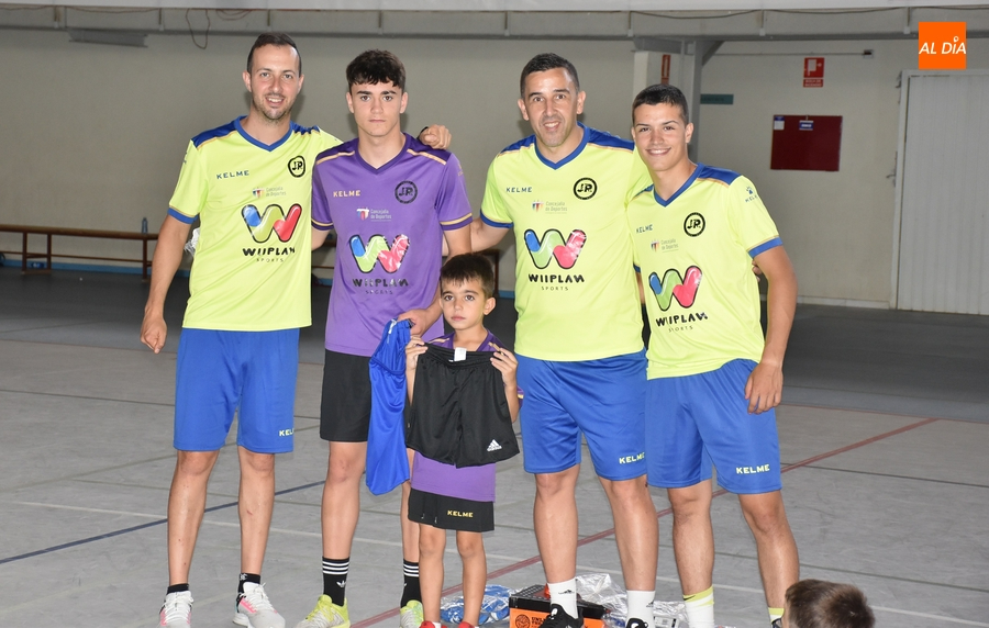 Concluye con un sorteo de regalos la entretenida 3ª edición del Campus de José Ruiz