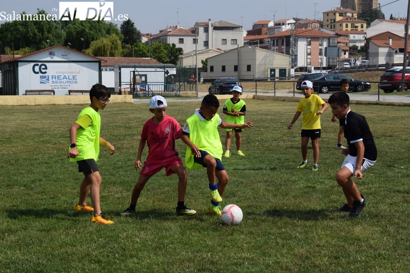 El fútbol no para en verano con el V Campus del Alba de Tormes CF