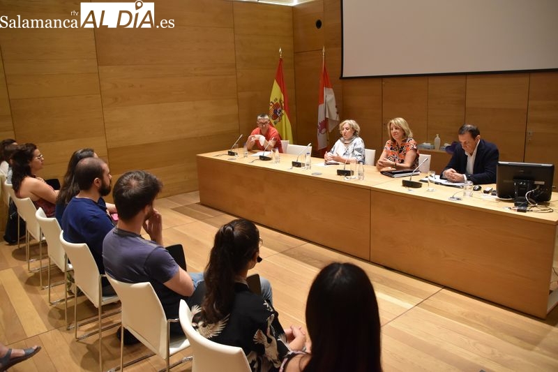 Un nuevo proyecto formará a nueve jóvenes archiveros y bibliotecarios 