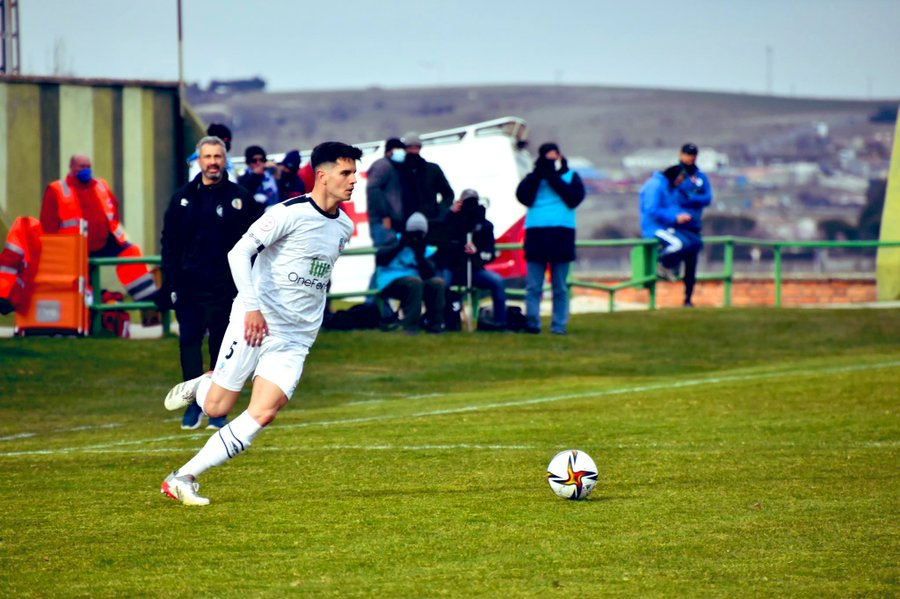 Murua se va a Primera RFEF: He valorado mucho quedarme en el Salamanca. Solo tengo palabras de agradecimiento a la gente