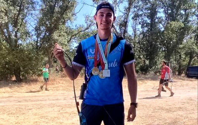 El salmantino Carlos Iglesias vuelve a ser campeón de España de tiro con arco en campo