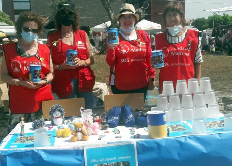 El mercadillo de Trabanca ayuda a los niños ucranianos refugiados en Armenteros