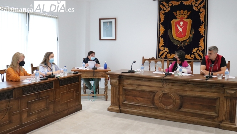 El Juzgado rechaza la suspensión cautelar del decreto de la alcaldesa de Vitigudino solicitado por la secretaria municipal