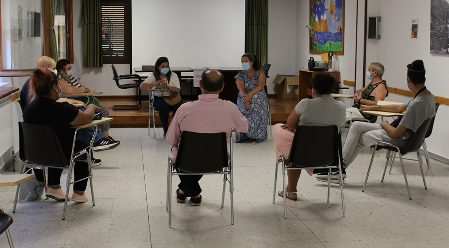 Doce personas inician los nuevos itinerarios de inserción sociolaboral de Cáritas