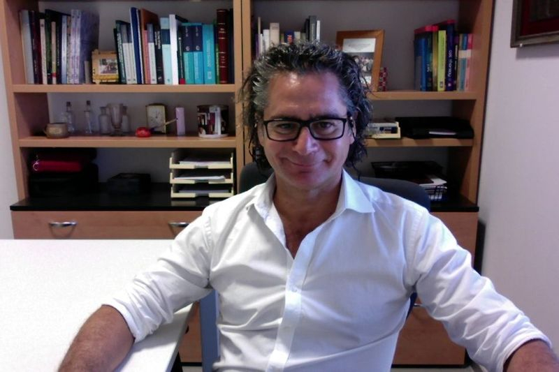 El catedrático de la USAL, Juan Pedro Bolaños, publica un artículo en la revista científica ‘Nature Metabolism