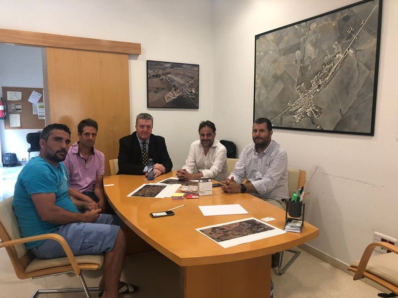 Doñinos expone su proyecto industrial y residencial a Peace City World