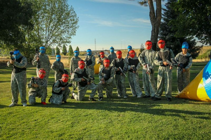 Con el paintball arranca el programa de actividades para jóvenes en Carbajosa