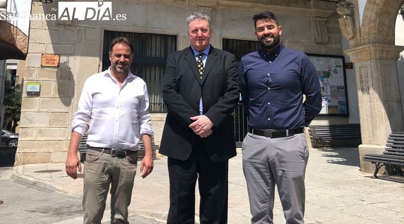 Visita del presidente del grupo inversor Peace City World