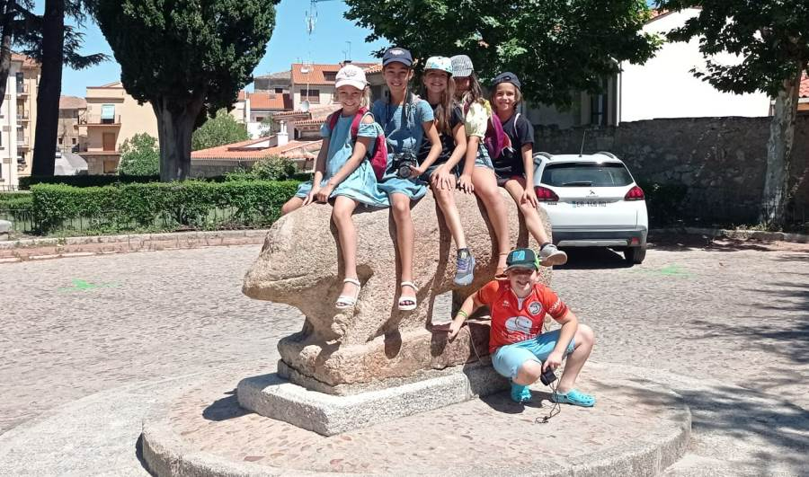 Los chavales del campamento de informática llevan a cabo una gymkana napoleónica