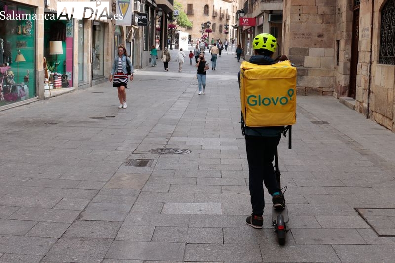 Los epidemiólogos, ante el repunte de casos: teletrabajo o baja laboral con síntomas leves o asintomático 