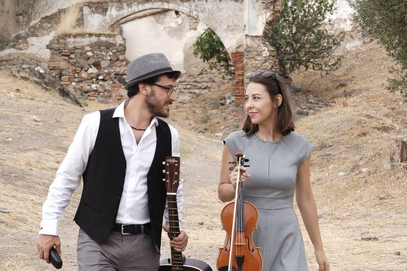 El dúo Black Bird, este viernes en Las Noches de Lis