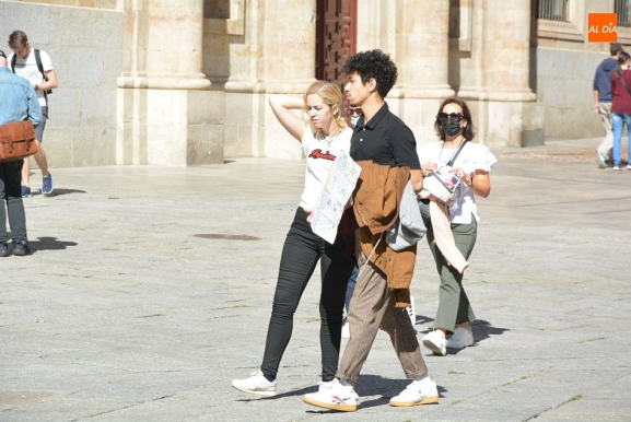 Las empresas pueden adherirse desde este lunes al Bono Cultural Joven 