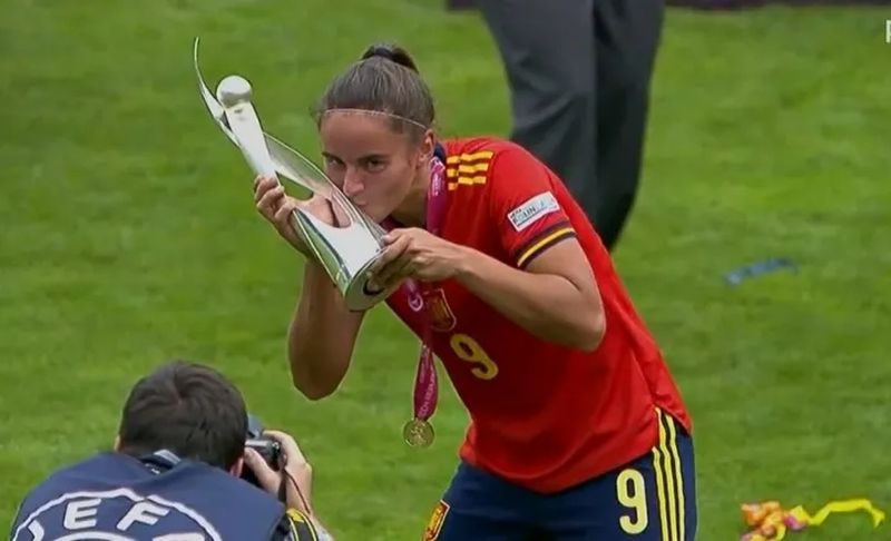 Un pase de la salmantina Carmen Álvarez le da la Eurocopa sub 19 a España