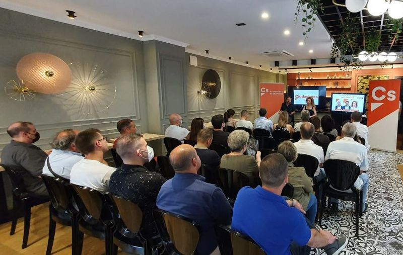 Si te va lo fácil es que no eres de Ciudadanos, afirma el edil de Cs Fernando Castaño