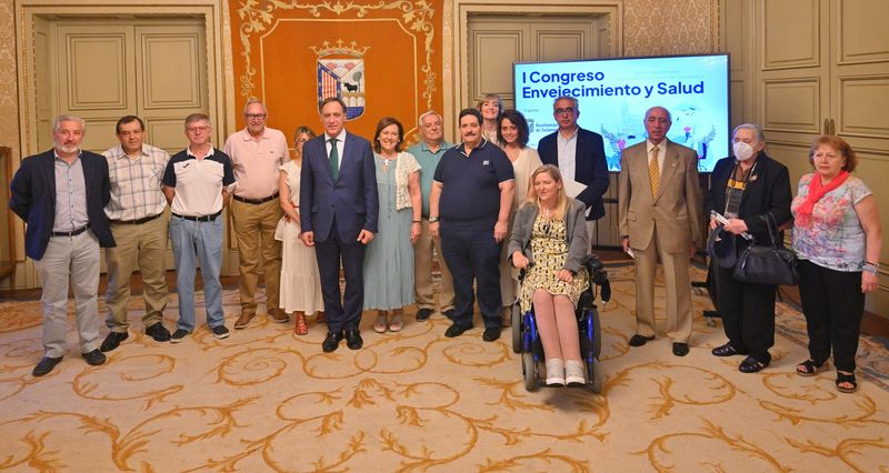 El primer Congreso de Envejecimiento y Salud se abre a la innovación