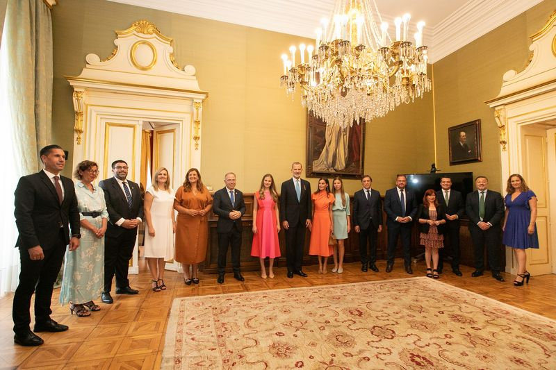 El Grupo de Ciudades Patrimonio de la Humanidad, con García Carbayo como presidente, participa en la Ofrenda Nacional al Apóstol Santiago