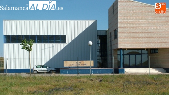 Cabeza de Horno no da más y obliga a varios pueblos a abastecerse con cisternas