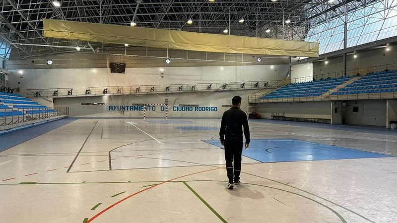 Evacúan a los vecinos de Monsagro que serán acogidos en el pabellón de Ciudad Rodrigo