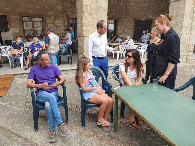 Vecinos de Morasverdes, confinados en casa poco después de regresar por la activación de un foco