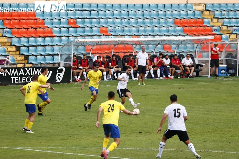 Desastre del Salamanca UDS en el Helmántico ante un Regional como el Diocesanos (0-2)