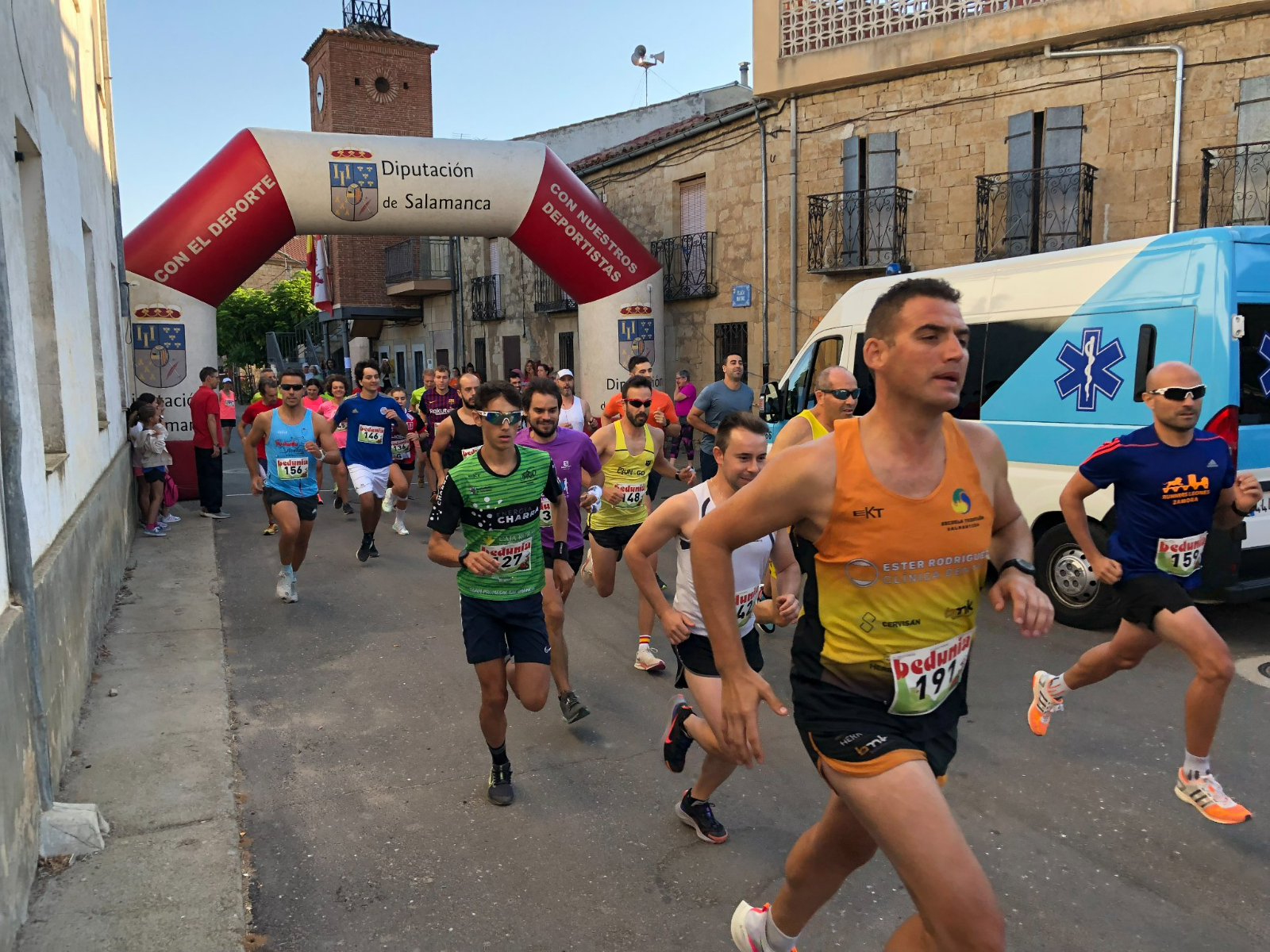 San Muñoz disfruta con la quinta edición de su carrera popular