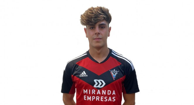 El albense Pica jugará en el filial del Mirandés
