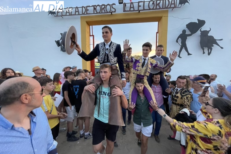 Tarde de TOROS en La Florida