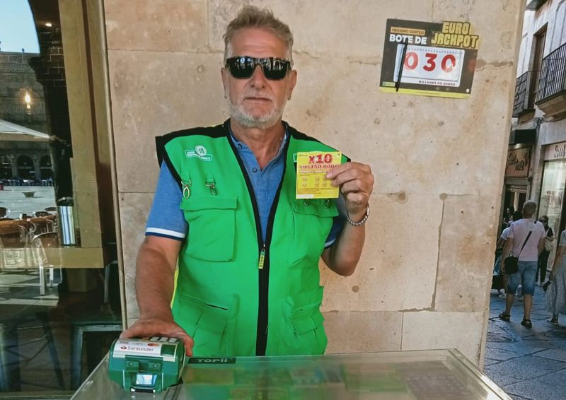 Premio de 150.000 euros por un boleto del Rasca de la ONCE vendido en la Plaza Mayor