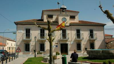 El PSOE de Sancti-Spíritus critica el estado de las piscinas municipales