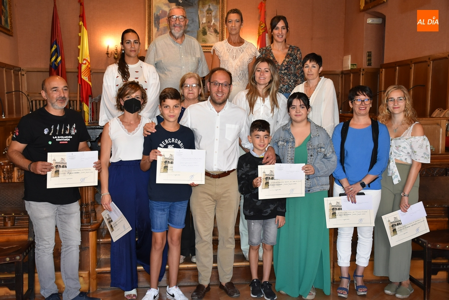 Entregados 1.000€ de los 1.350€ que había en juego el Martes Mayor