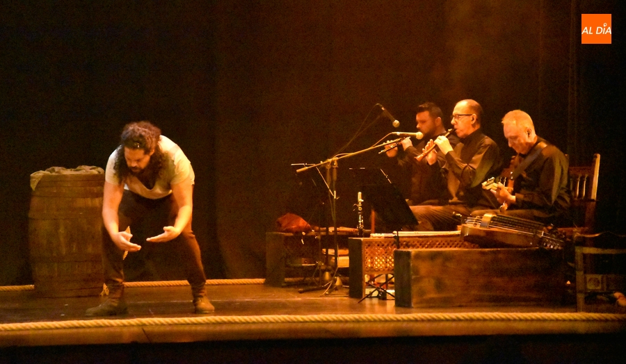 Los hermanos del Cid relatan su historia con la compañía musical de La Musgaña