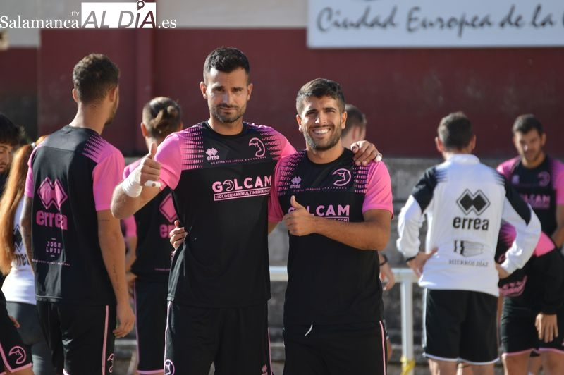 Unionistas se centra en el Linares con un entrenamiento en Las Pistas, el escenario del partido