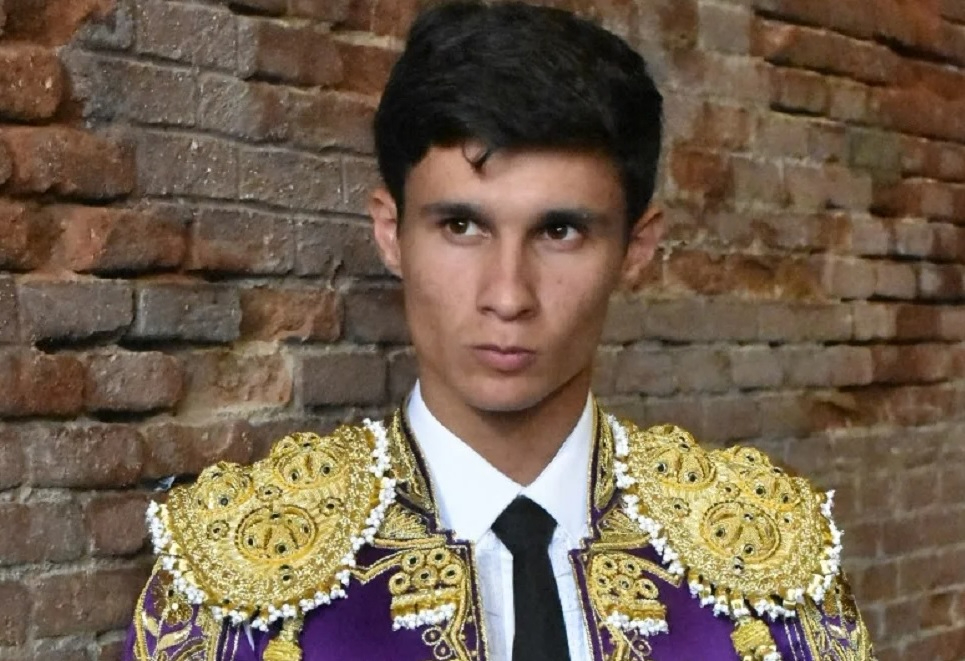 José Ignacio Cascón, apoderado de Diosleguarde: Es un cornalón. Cayó en las manos milagrosas de la doctora Marta Pérez 