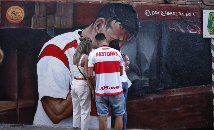 San Sebastián de los Reyes dedica un mural al vecino de la localidad que murió en Carnaval