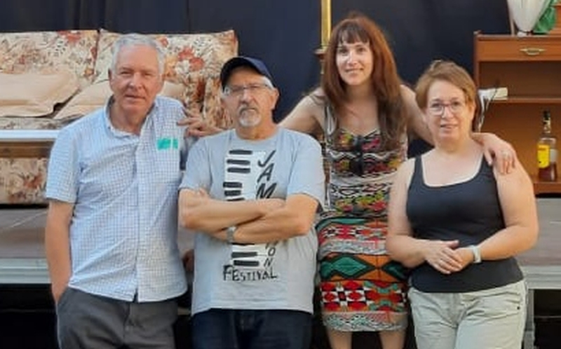 Trébol Teatro Ateneo inicia gira el sábado en Salmoral