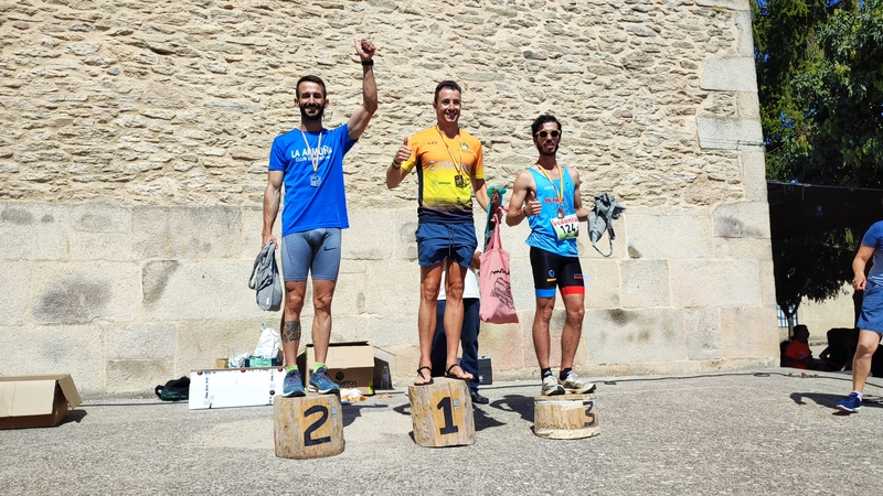 Alejandro Diego Montero y Esther Cruz se imponen en la X Legua Castellana de Monleras